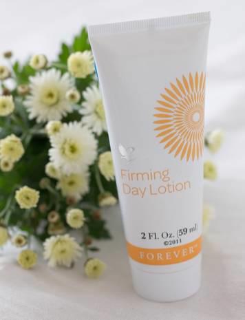 Kem dưỡng da ban ngày firming day lotion rat dep da